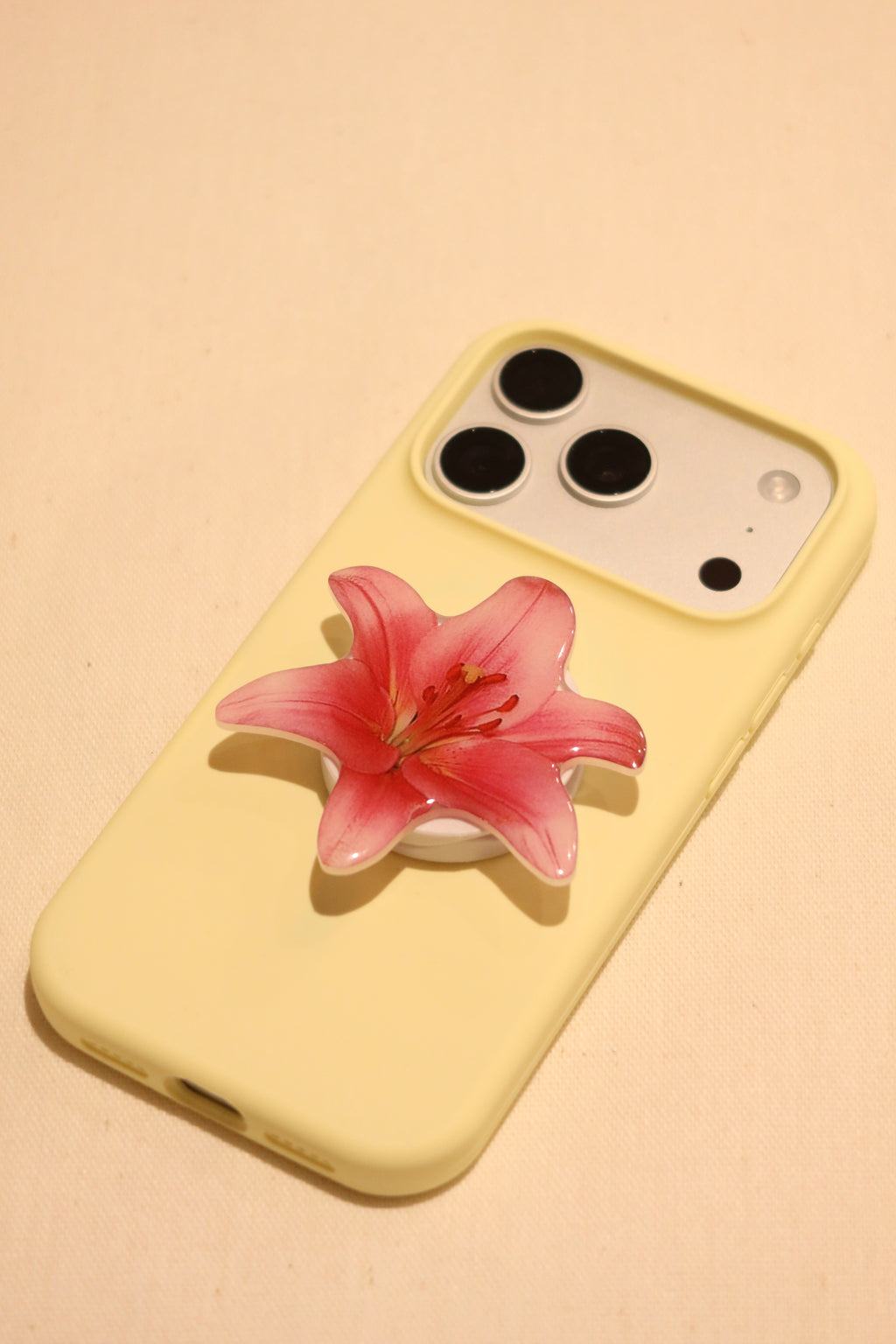 Bloom Phone Grip