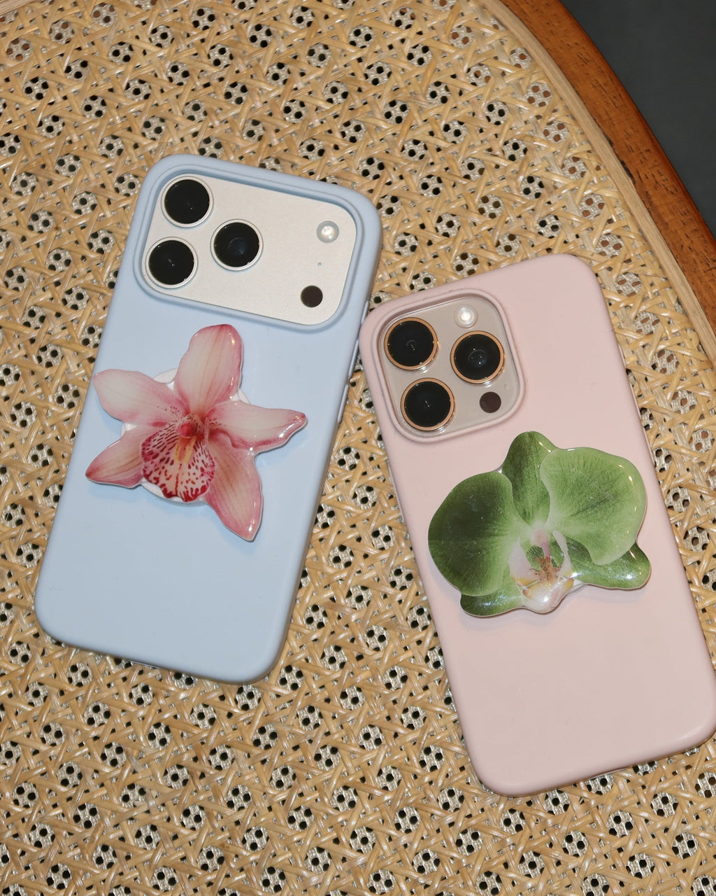 Bloom Phone Grip